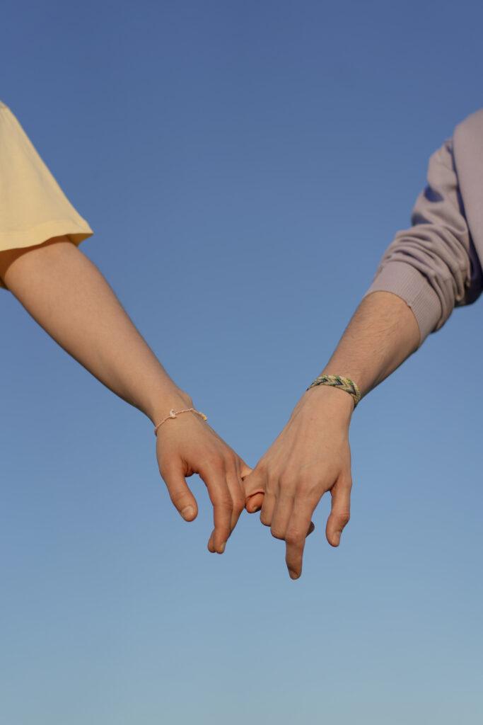 Volver a enamorarte después de una relación larga: cuando el amor renace tras las heridas 1 Renacer después del amor